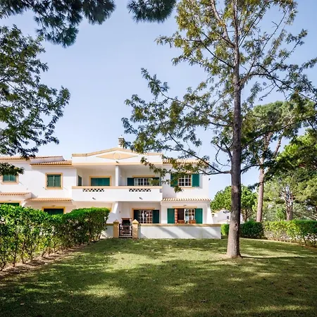 Villa Falesia By The Portuguese Butler