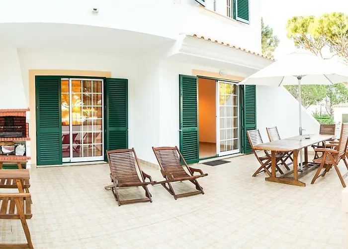 Villa Falesia By The Portuguese Butler Olhos de Agua (Albufeira)