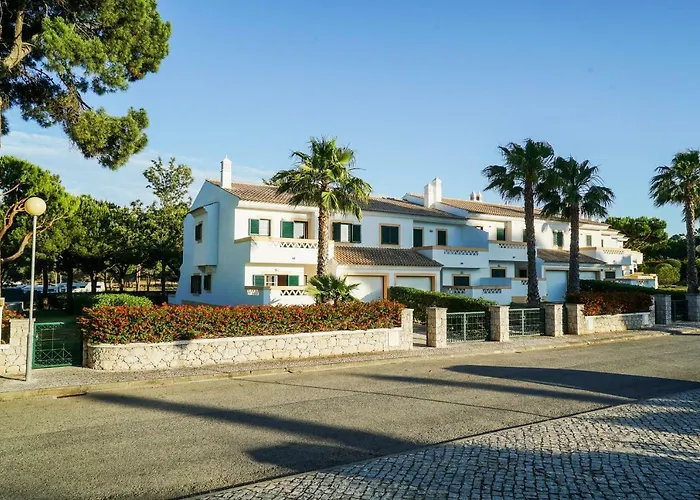 Falesia By The Portuguese Butler Villa *