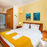 Falesia By The Portuguese Butler Olhos de Agua (Albufeira)