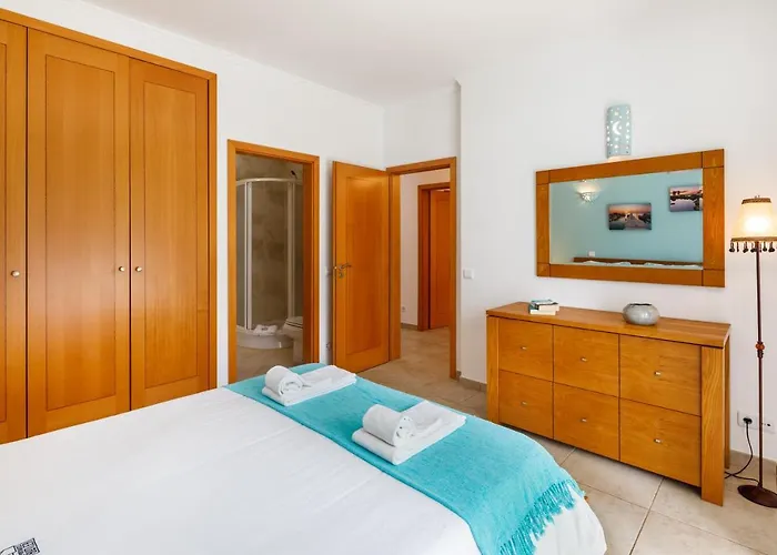 Falesia By The Portuguese Butler * Olhos de Agua (Albufeira)